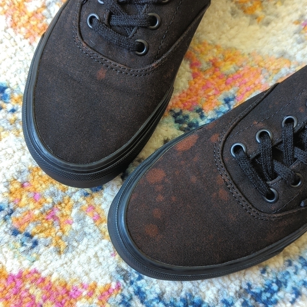 Vans Lo Pro Era Bleach Splattered Grunge Classic Canvas Skate Sneakers Black 6.5 - Picture 3 of 16